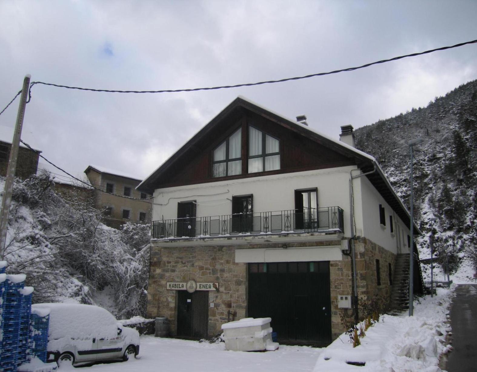 Kabila Enea 2 Uztarroz Exterior foto